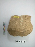 藏品(打製石斧)的圖片